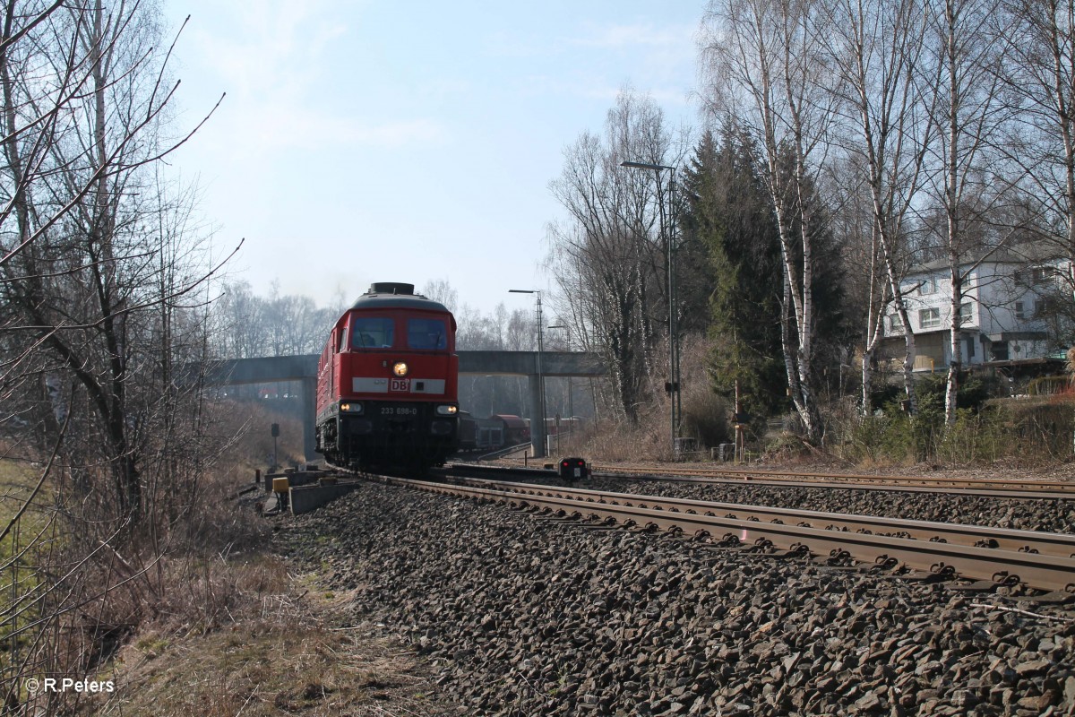 233 698-0 verl�sst Marktredwitz mit dem 51712 Frankenwald-Umleiter N�rnberg - Leipzig Engelsdorf. 18.03.16