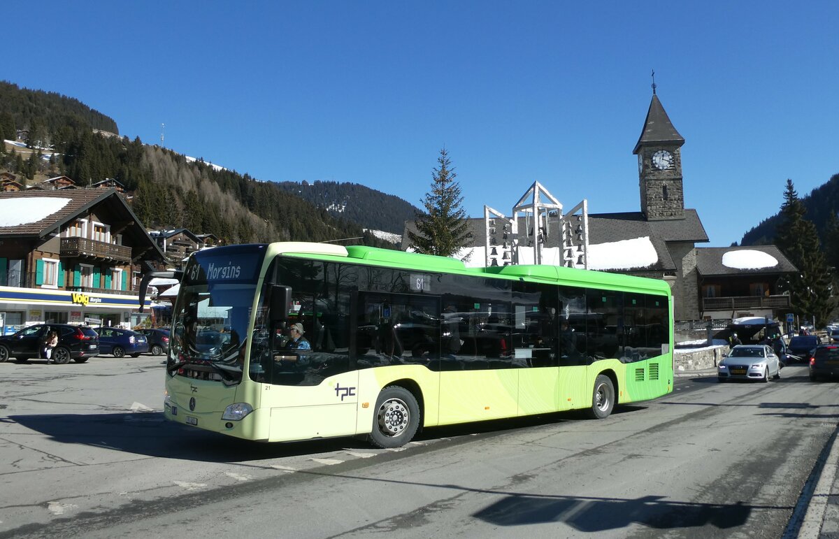 (233'181) - TPC Aigle - Nr. 21/VD 4151 - Mercedes (ex Brmmel, D-Raesfeld) am 26. Februar 2022 in Morgins, Post