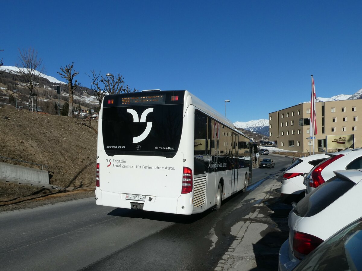 (233'715) - PostAuto Graubnden - GR 102'394 - Mercedes am 10. Mrz 2022 in Scuol, Hotel Altana