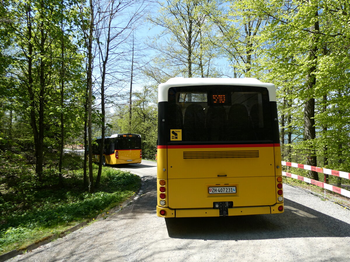 (235'019) - Stutz, Jonen - ZH 407'231 - Scania/Hess (ex PostAuto Bern; ex AVG Meiringen Nr. 67; ex AVG Meiringen Nr. 76; ex Steiner, Messen) am 2. Mai 2022 beim Bahnhof Uetliberg