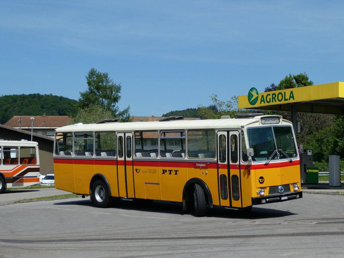 (235'704) - Gast, Reutigen - BE 113'160 - Saurer/Tscher (ex HPTrans, Thusis; ex Mauerhofer, Worb; ex Erni, Schupfart Nr. 3; ex P 24'636) am 15. Mai 2022 in Wynigen, Landi