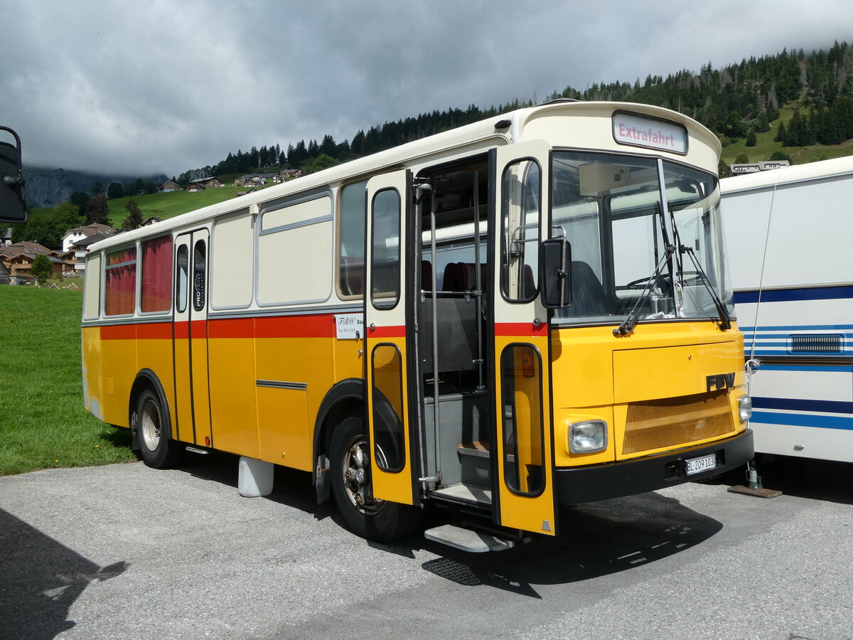 (239'140) - Heuberger, Therwil - BL 209'103 - FBW/Tscher (ex Kurhaus Val Sinestra, Sent; ex Mark, Andeer; ex Fravi, Andeer) am 20. August 2022 in Wildhaus, Munzenriet