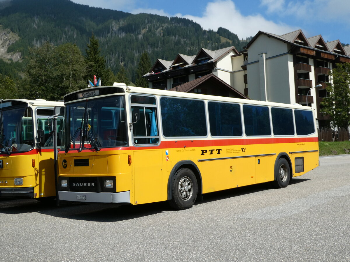 (239'849) - Roth, Zrich - SH 36'376 - Saurer/Tscher (ex Looser, Elm; ex Mattli, Wassen) am 28. August 2022 in Srenberg, Platz