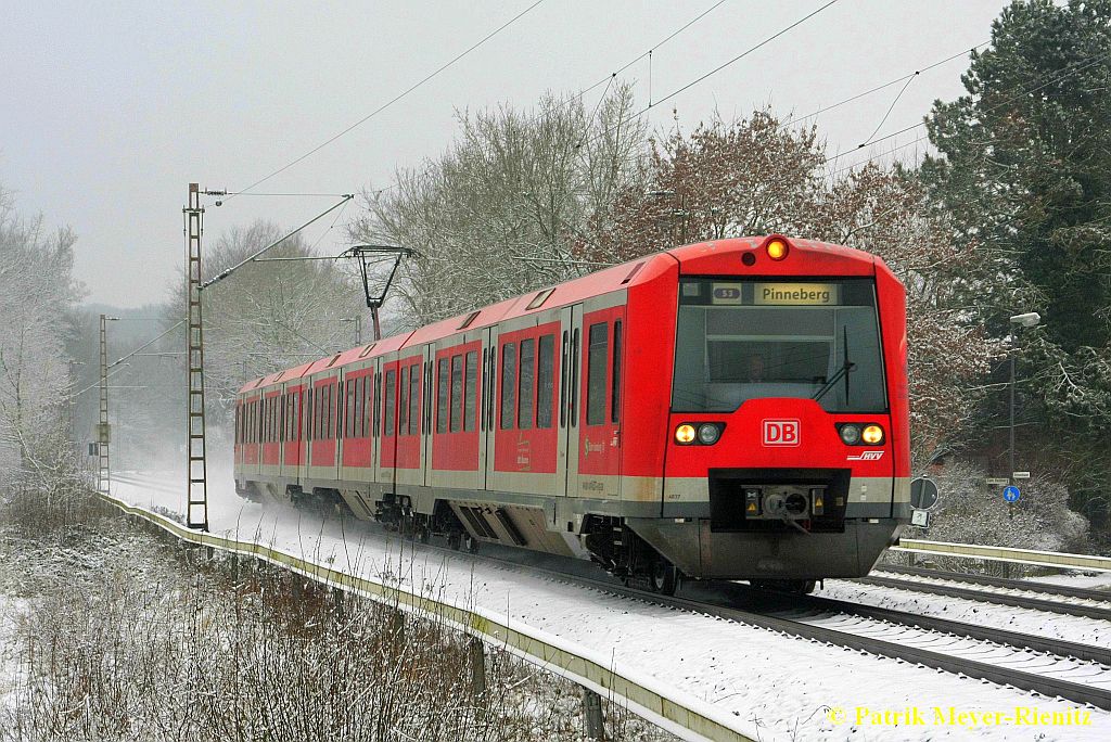 24/01/2015:
S-Bahn Hamburg 474 137 als S3 bei Buxtehude auf dem Weg nach Pinneberg