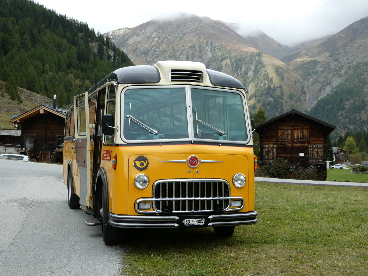 (240'282) - Gerber, Matzendorf - SO 50'805 - FBW/R&J (ex Kontiki, Wettingen; ex P 24'001; ex P 21'501) am 25. September 2022 in Oberwald, Dampfbahnstrasse