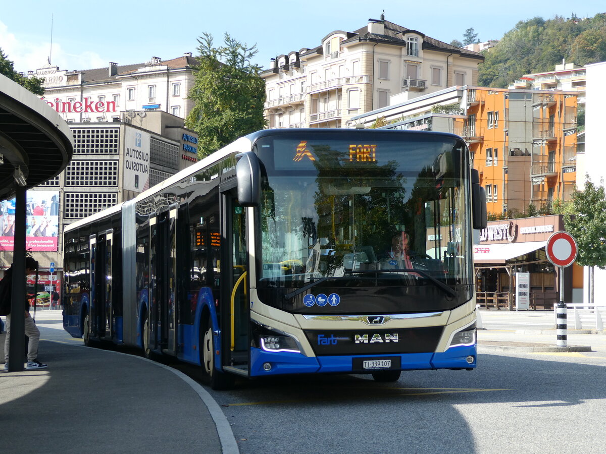 (241'328) - FART Locarno - Nr. 7/TI 339'107 - MAN am 14. Oktober 2022 beim Bahnhof Locarno