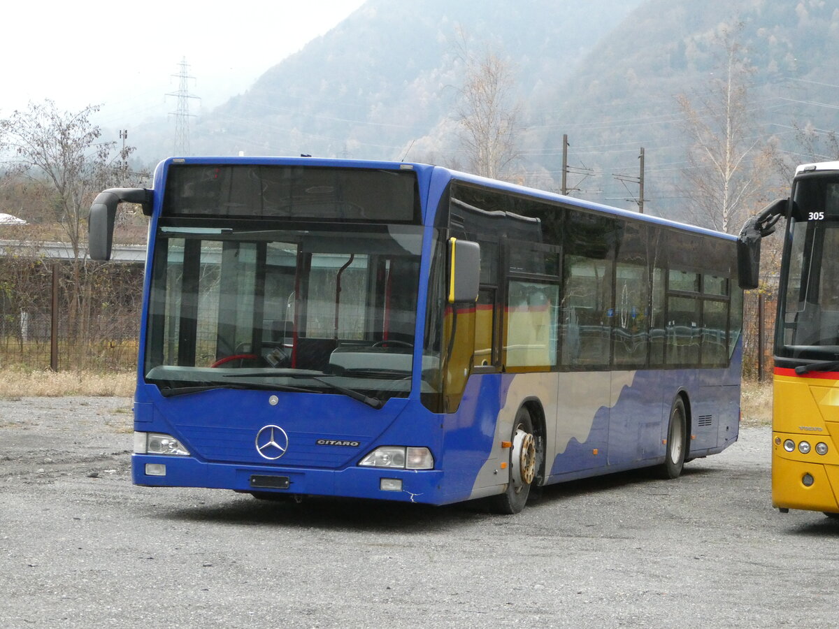 (243'453) - Lathion, Sion - Nr. 25 - Mercedes (ex VZO Grningen Nr. 14) am 3. Dezember 2022 bei St-Maurice