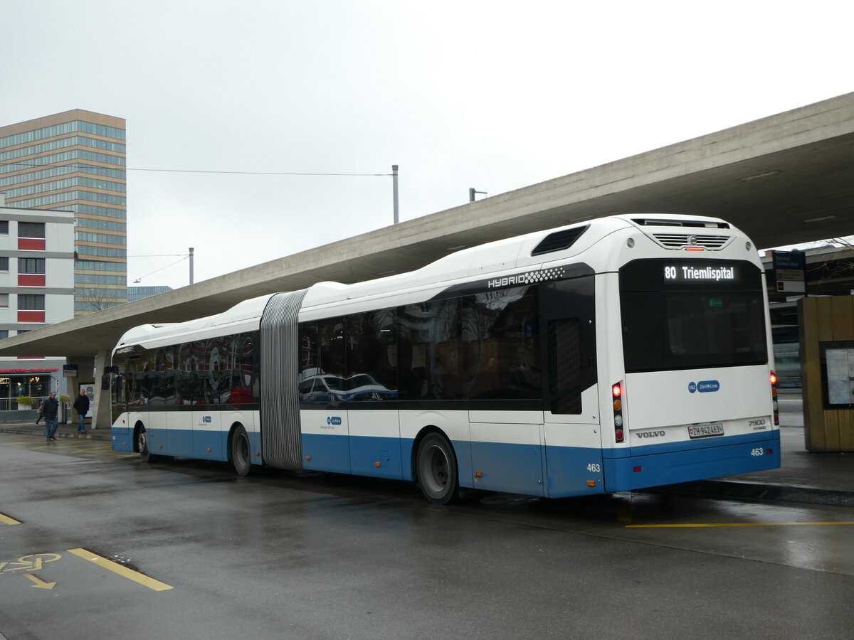 (243'505) - VBZ Zrich - Nr. 463/ZH 942'463 - Volvo am 7. Dezember 2022 beim Bahnhof Zrich Oerlikon