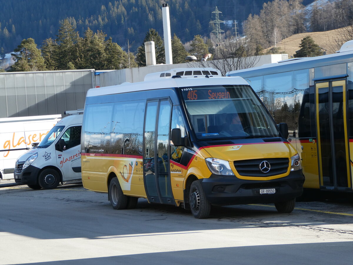 (245'147) - PostAuto Graubnden - Nr. 42/GR 89'550/PID 11'015 - Mercedes (ex Nr. 12) am 18. Januar 2023 beim Bahnhof Ilanz