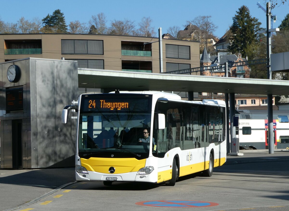 (248'039) - VBSH Schaffhausen - Nr. 223/SH 54'323 - Mercedes (ex SB Schaffhausen Nr. 23) am 6. April 2023 beim Bahnhof Schaffhausen