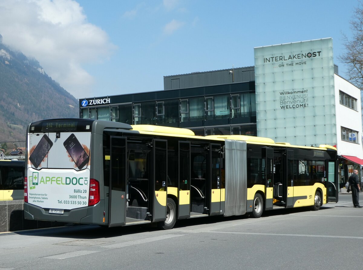 (248'864) - STI Thun - Nr. 166/BE 752'166 - Mercedes am 19. April 2023 beim Bahnhof Interlaken Ost