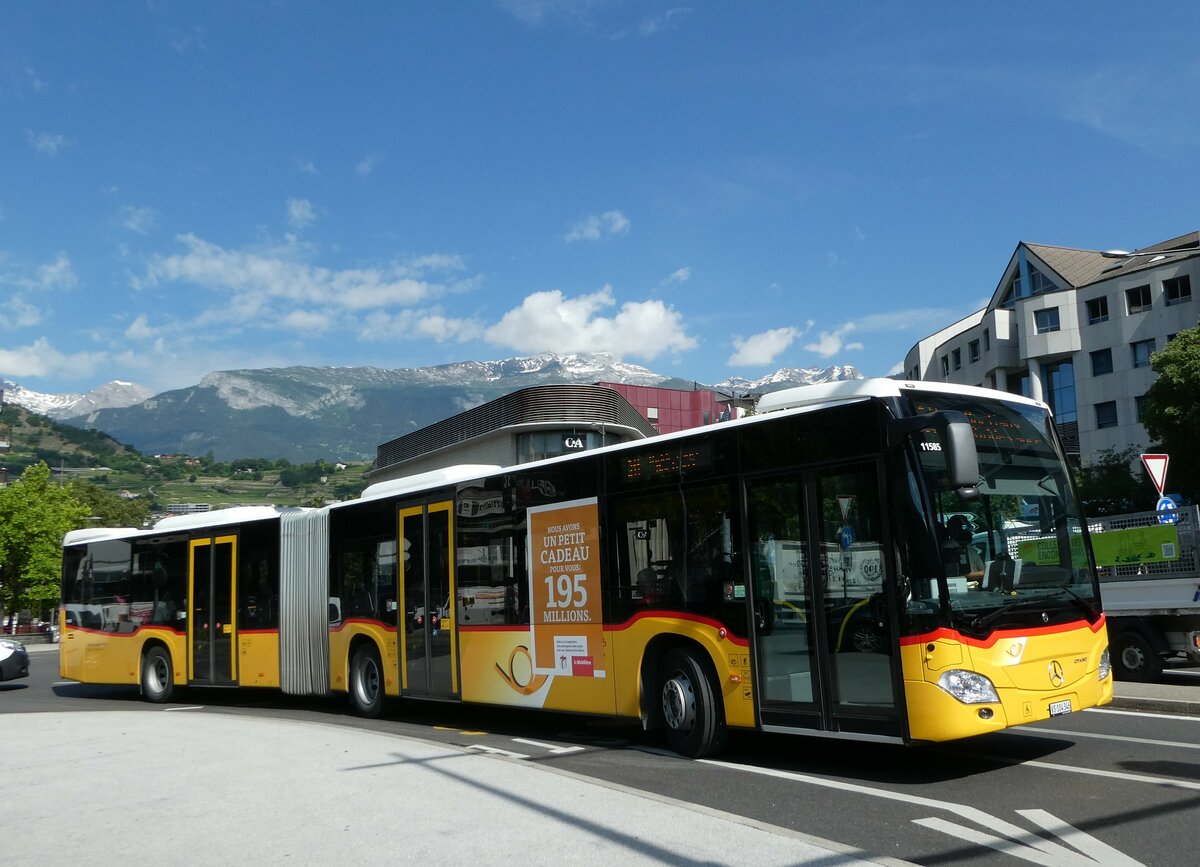 (251'203) - Buchard, Leytron - VS 104'346/PID 11'585 - Mercedes am 9. Juni 2023 beim Bahnhof Sion