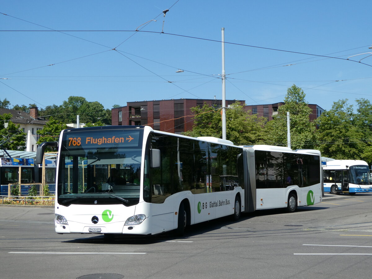 (251'415) - Welti-Furrer, Bassersdorf - Nr. 51/ZH 634'601 - Mercedes am 13. Juni 2023 in Zrich, Seebach