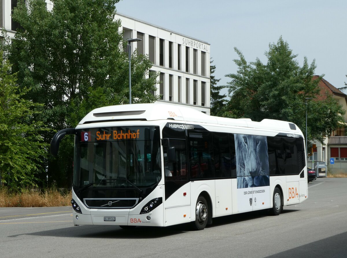 (251'793) - BBA Aarau - Nr. 43/AG 389'243 - Volvo am 20. Juni 2023 beim Bahnhof Suhr