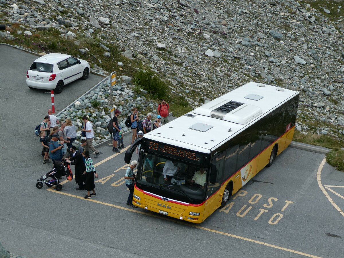 (253'850) - PostAuto Wallis - VS 468'401/PID 10'908 - MAN am 15. August 2023 beim Mattmark