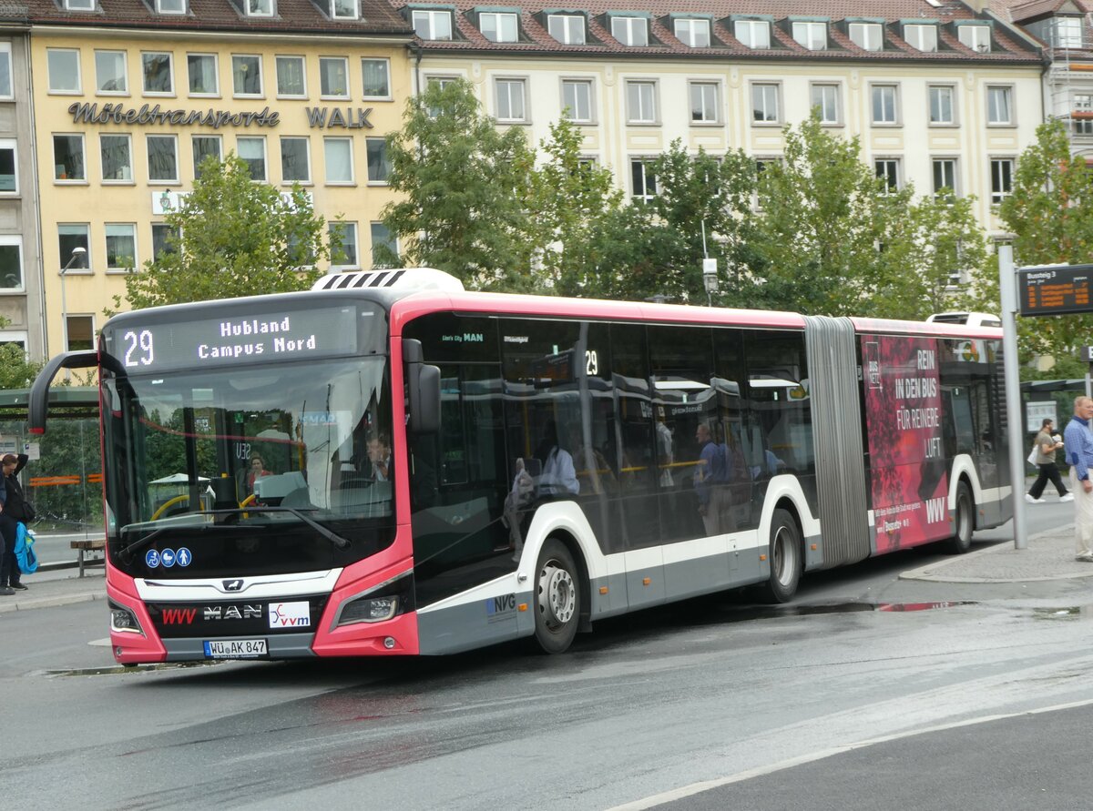 (254'333) - NVG Wrzburg - Nr. 847/W-AK 847 - MAN am 29. August 2023 beim Bahnhof Wrzburg