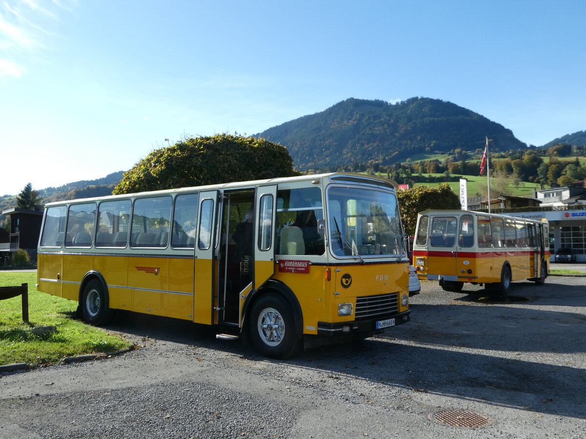 (256'511) - Aus Deutschland: Hahn, Mnchen - M-HH 668H - FBW/FHS (ex Michels, Schmallenberg; ex FRAM Drachten/NL Nr. 5; ex P 24'184) am 28. Oktober 2023 in Kgiswil, Restaurant Adler