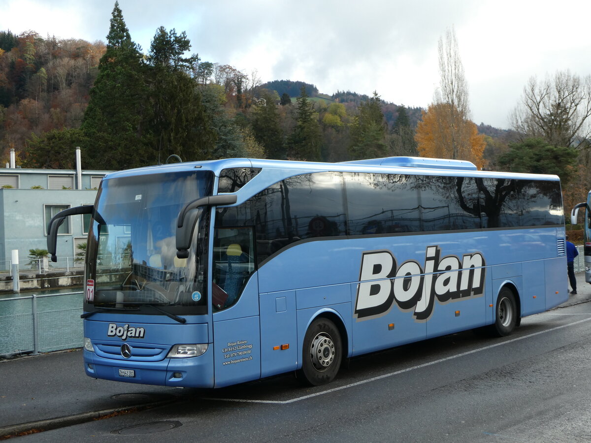 (257'202) - Bojan, Glattbrugg - ZH 643'181 - Mercedes am 22. November 2023 bei der Schifflndte Thun