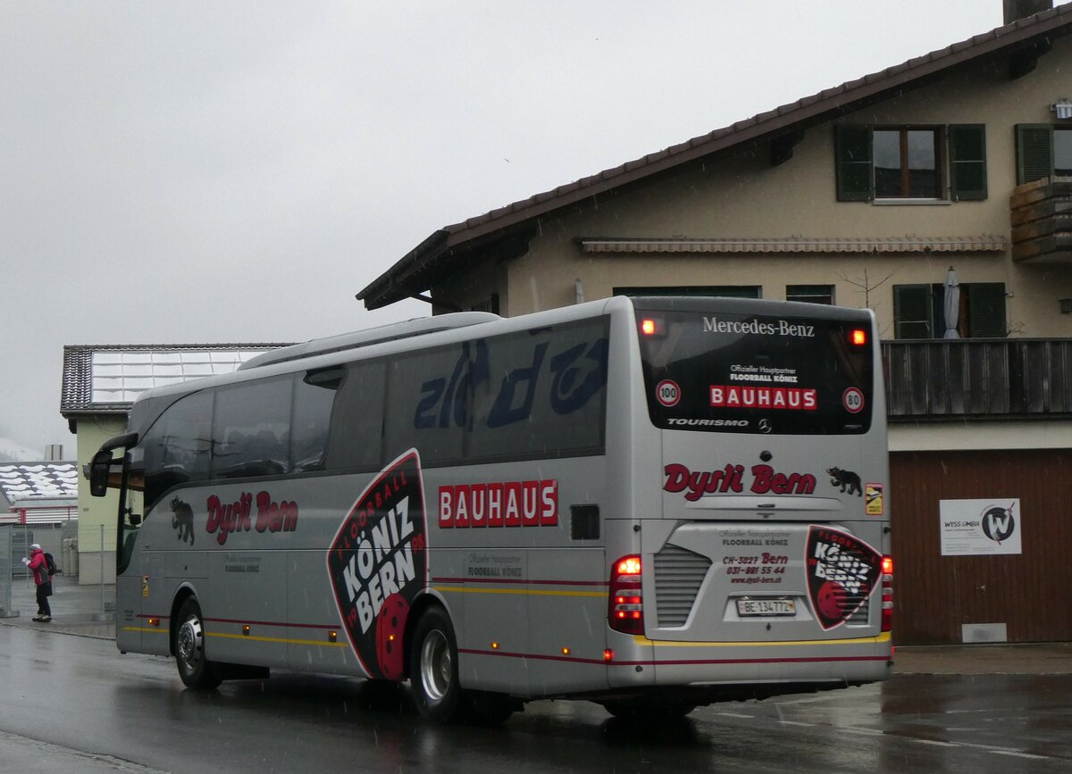 (258'463) - Dysli, Bern - Nr. 27/BE 134'773 - Mercedes am 6. Januar 2024 beim Bahnhof Frutigen