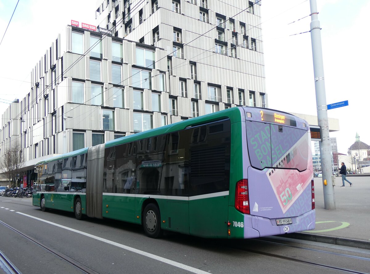 (259'035) - BVB Basel - Nr. 7046/BS 99'346 - Mercedes am 30. Januar 2024 beim Bahnhof Basel