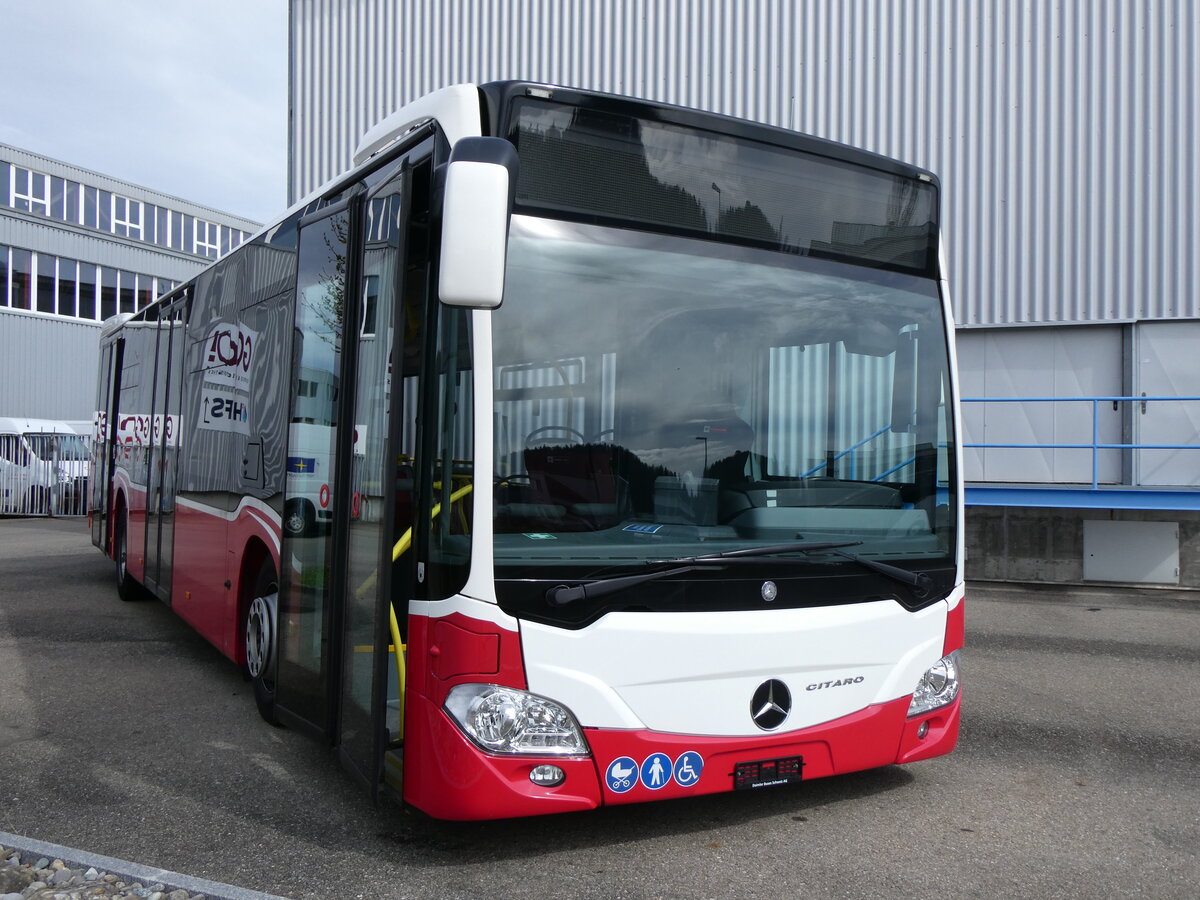 (260'803) - Aus Oesterreich: Wiener Linien - Nr. 8120 - Mercedes am 29. Mrz 2024 in Winterthur, Daimler Buses