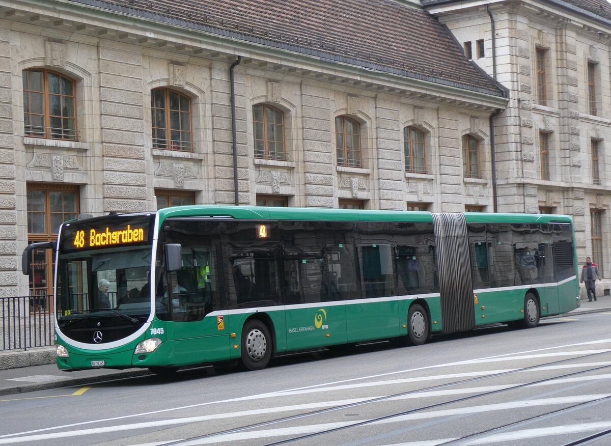 (261'528) - BVB Basel - Nr. 7045/BS 99'345 - Mercedes am 19. April 2024 beim Bahnhof Basel