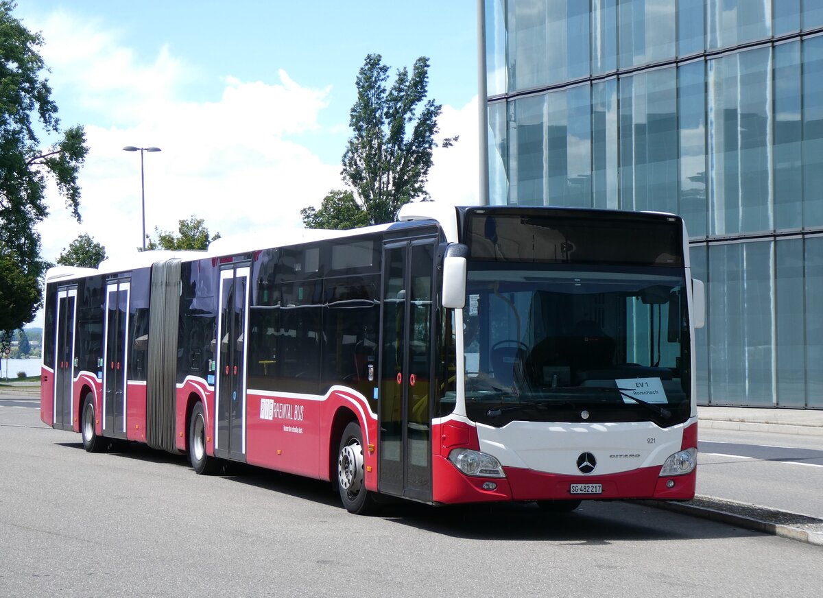 (262'881) - RTB Altsttten - Nr. 921/SG 482'217 - Mercedes (ex Wiener Linien, A-Wien Nr. 8725) am 24. Mai 2024 beim Bahnhof Rorschach