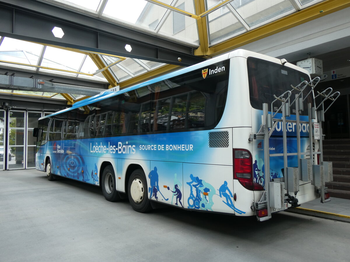 (264'012) - LBB Susten - Nr. 2/VS 38'002 - Setra am 24. Juni 2024 in Leukerbad, Busbahnhof