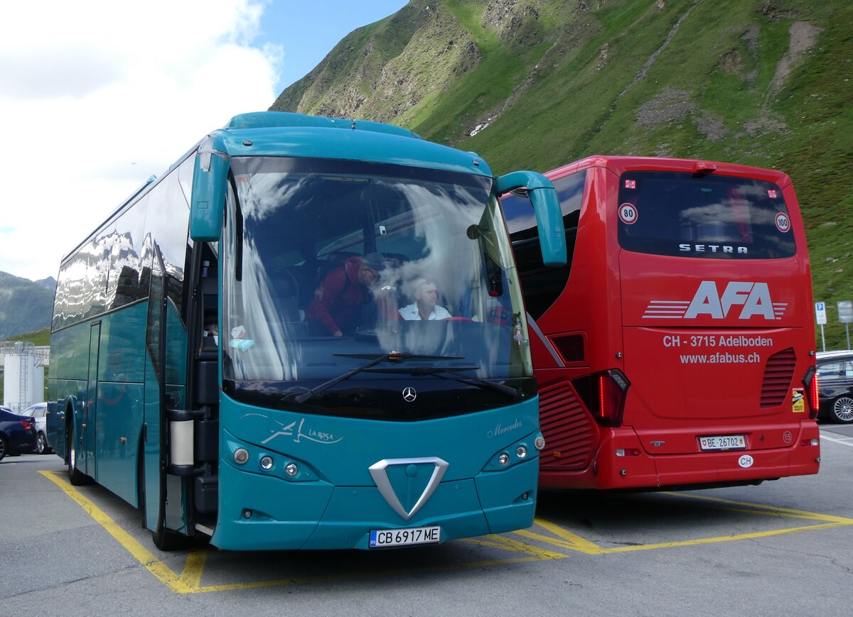 (264'277) - Aus Spanien: La Rosa, Marchena - CB 9617 ME - Mercedes/Noge am 2. Juli 2024 in Lukmanier, Passhhe (bulgarisches Kennzeichen)