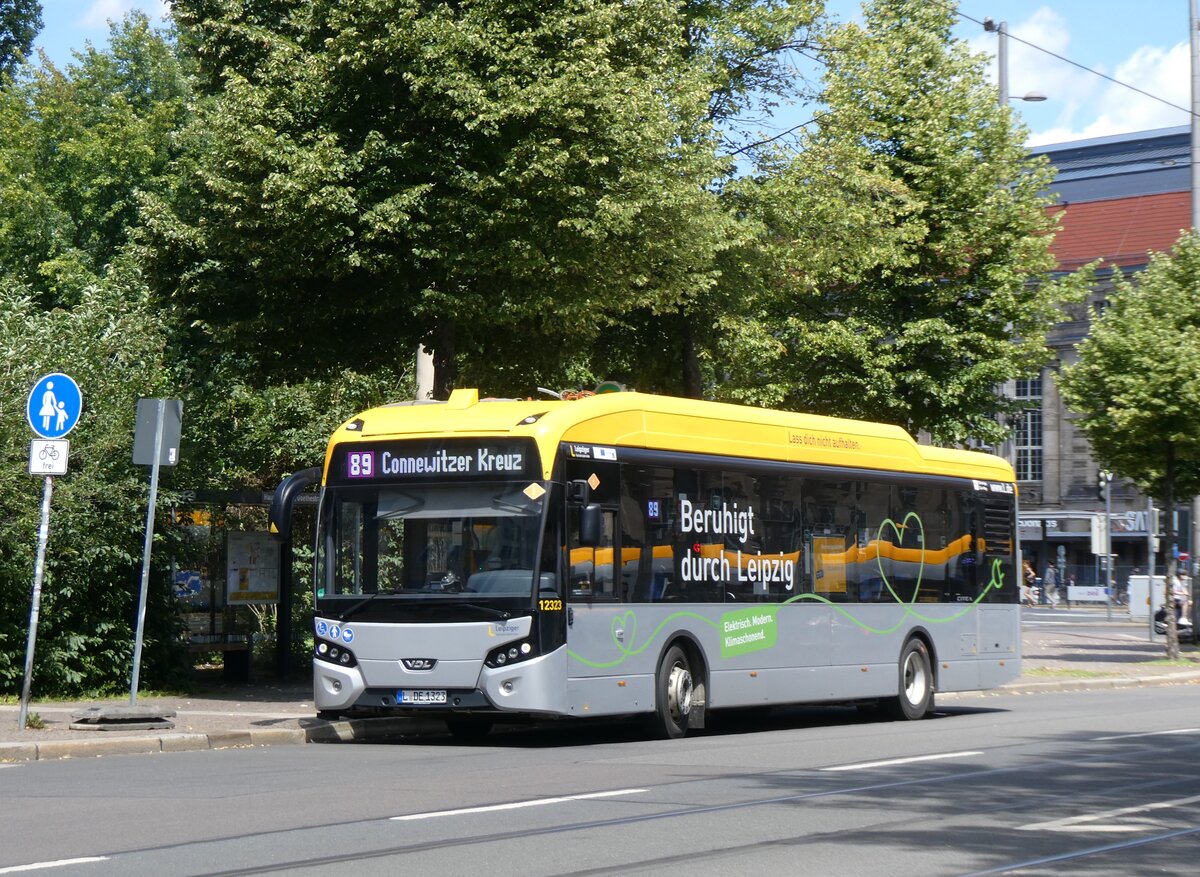 (264'473) - LVB Leipzig - Nr. 12'323/L-DE 1323 - eVDL am 9. Juli 2024 beim Hauptbahnhof Leipzig