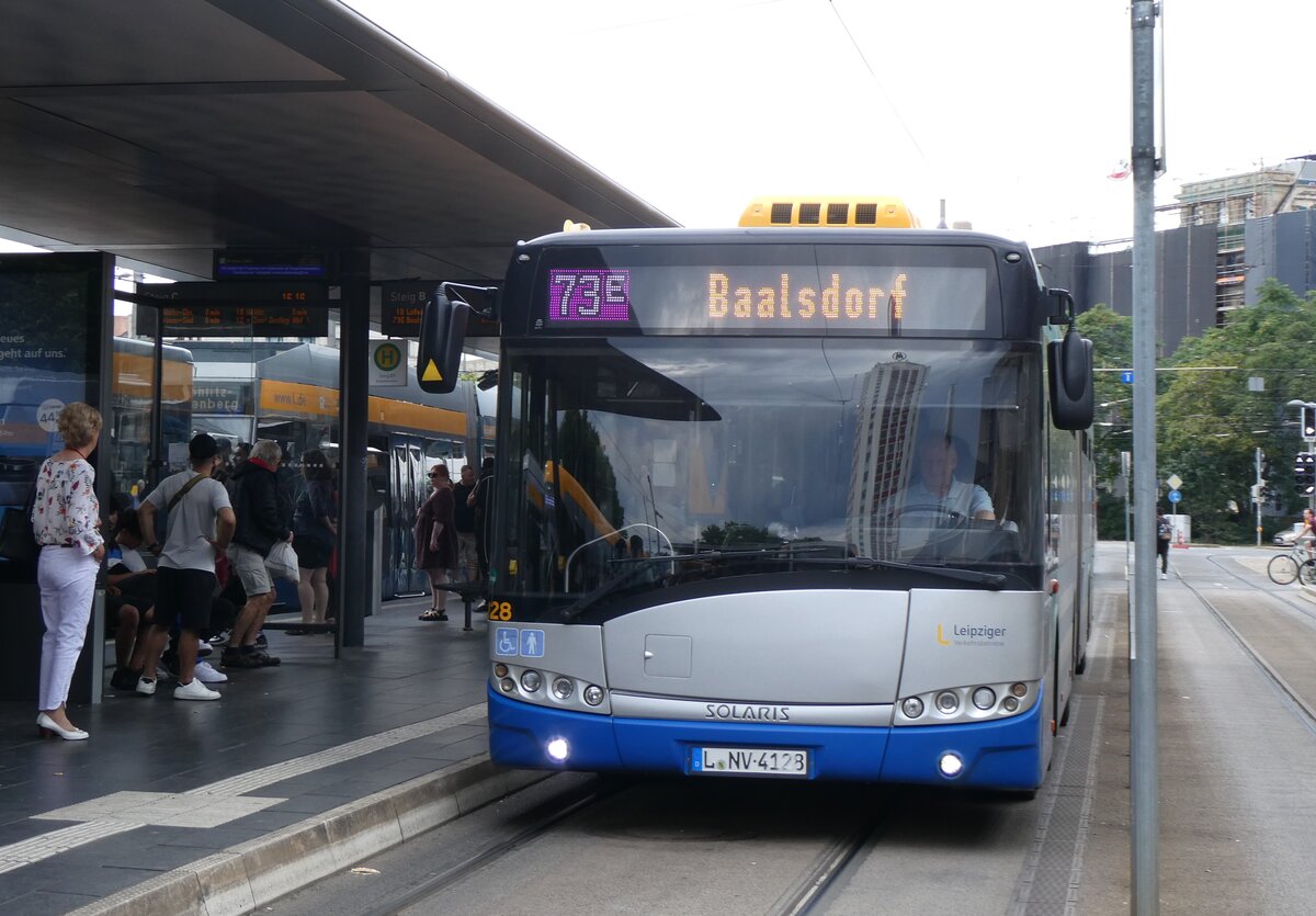 (264'635) - LVB Leipzig - Nr. 14'128/L-NV 4128 - Solaris am 10. Juli 2024 beim Hauptbahnhof Leipzig