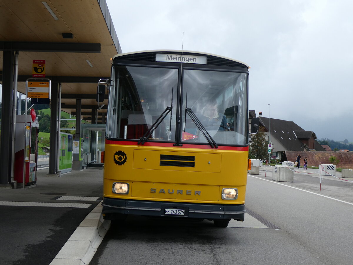 (265'919) - Krummenacher, Zillis - Nr. 74/BE 243'579 - Saurer/R&J (ex AVG Meiringen Nr. 74/PID 10'683; ex PostAuto Berner Oberland; ex P 24'357) am 18. August 2024 beim Bahnhof Biglen