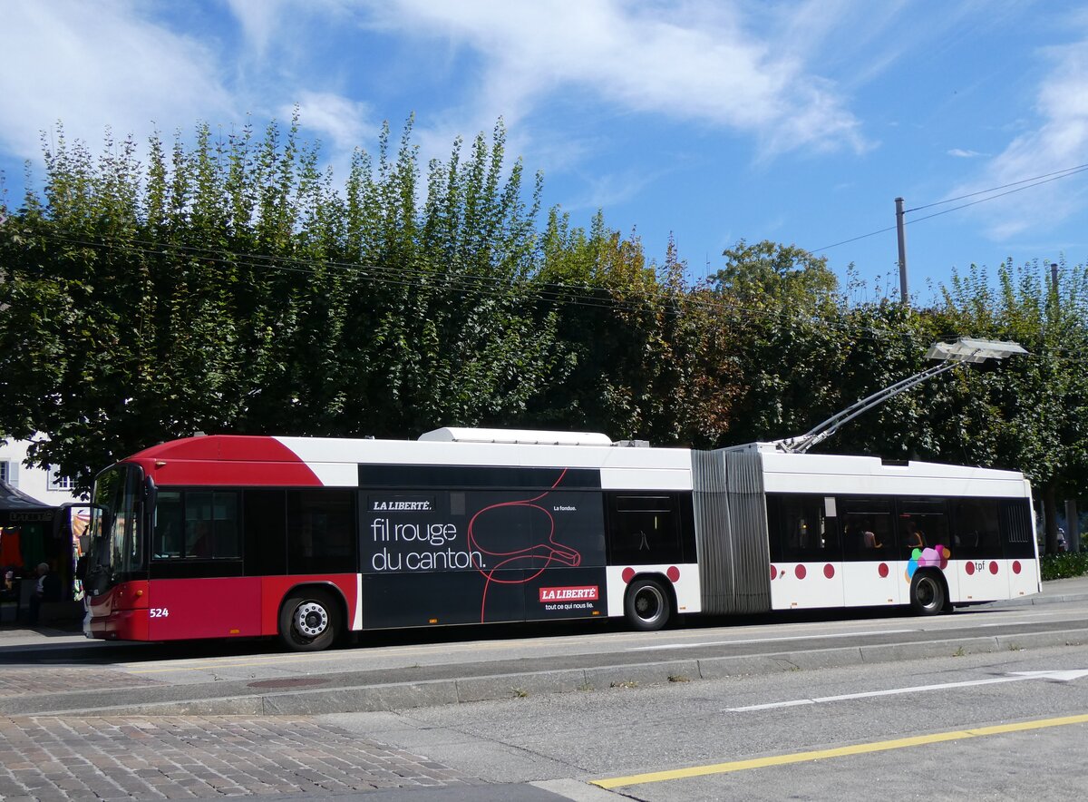 (266'813) - TPF Fribourg - Nr. 524 - Hess/Hess Gelenktrolleybus am 7. September 2024 in Fribourg, Place Georges Python