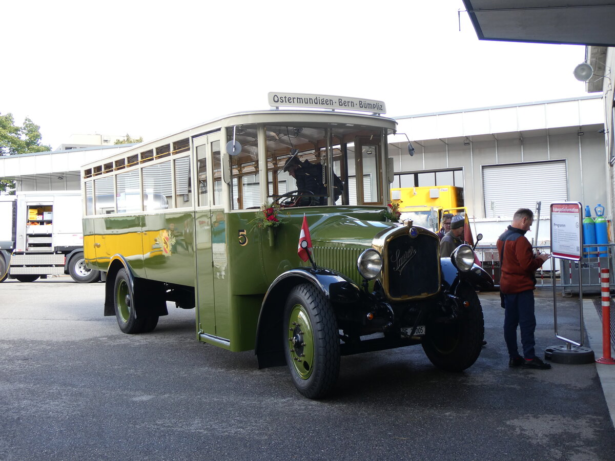 (266'962) - SVB Bern (Bernmobil historique) - Nr. 5/BE 29'005 - Saurer am 14. September 2024 in Bern, Garage Europaplatz