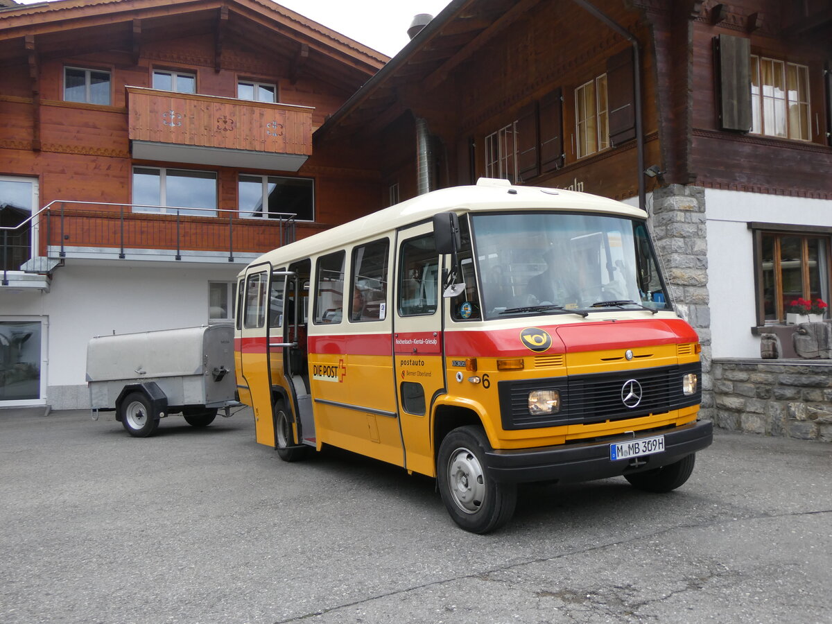 (268'068) - Aus Deutschland: Hahn, Mnchen - Nr. 6/M-MB 309H - Mercedes (ex Mller, CH-Ennetmoos Nr. 6; ex Portenier, CH-Adelboden Nr. 6; ex Geiger, CH-Adelboden Nr. 6) am 12. Oktober 2024 auf der Griesalp 