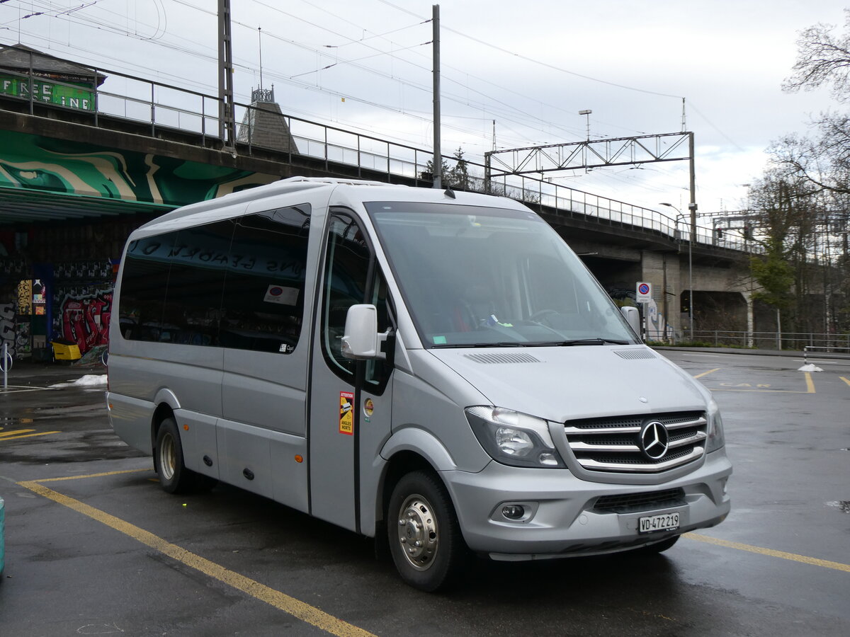 (269'594) - ??? - VD 472'219 - Mercedes am 3. Dezember 2024 in Bern, Sch�tzenmatte