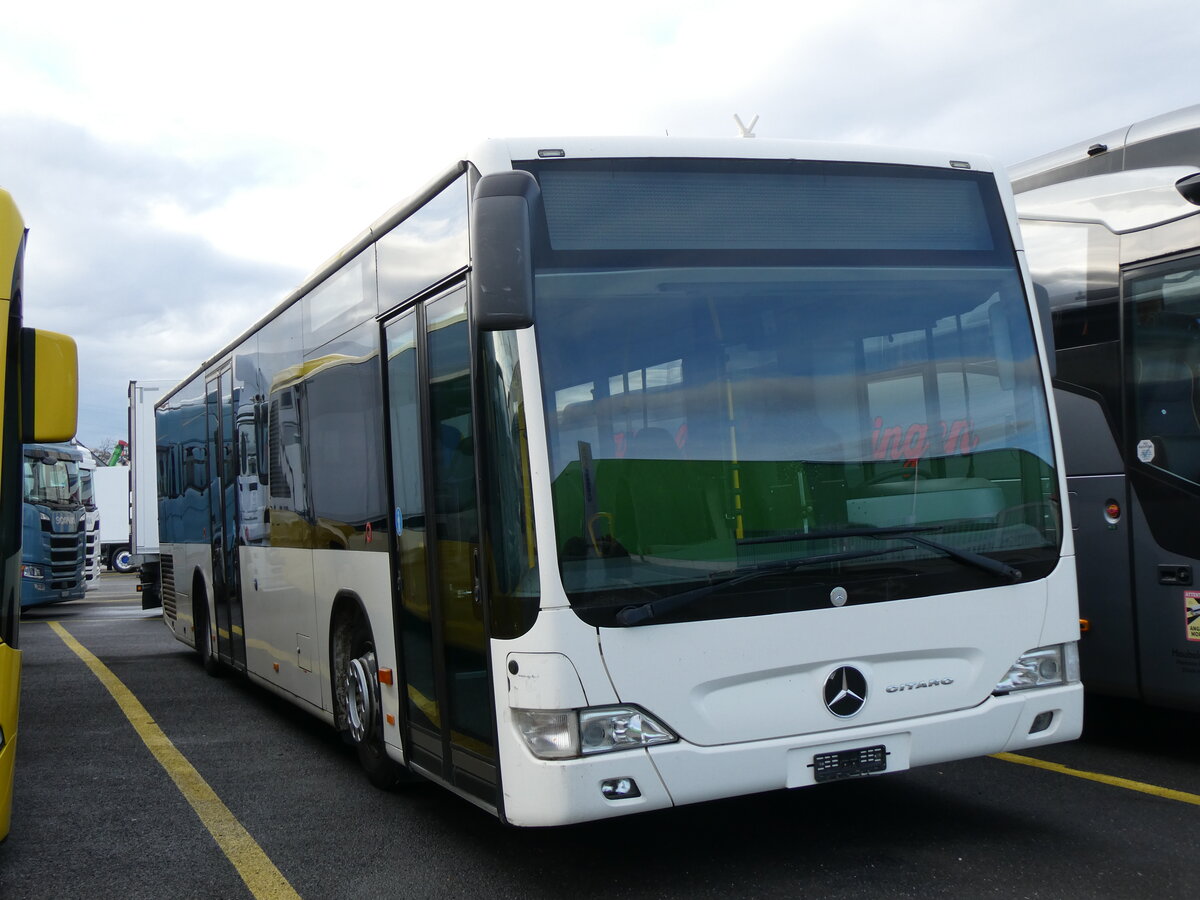 (269'864) - Interbus, Kerzers - Mercedes (ex Voegtlin-Meyer, Brugg Nr. 120/PID 4756; ex Knecht, Windisch Nr. 72) am 15. Dezember 2024 in Kerzers, Interbus