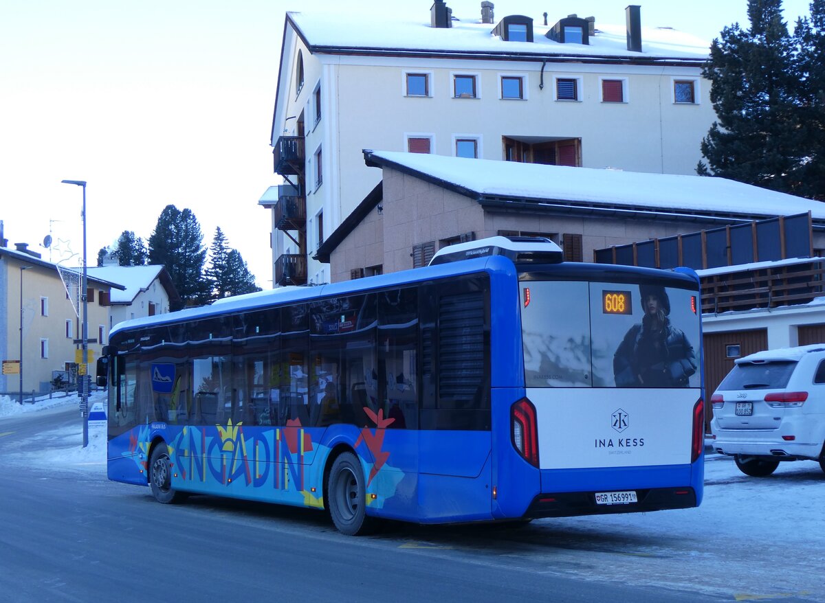 (270'260) - Engadin Bus, St. Moritz - Nr. 91/GR 156'991 - MAN (ex AHW Horgen; ex TRAVYS Yverdon Nr. 118) am 27. Dezember 2024 beim Bahnhof Zuoz