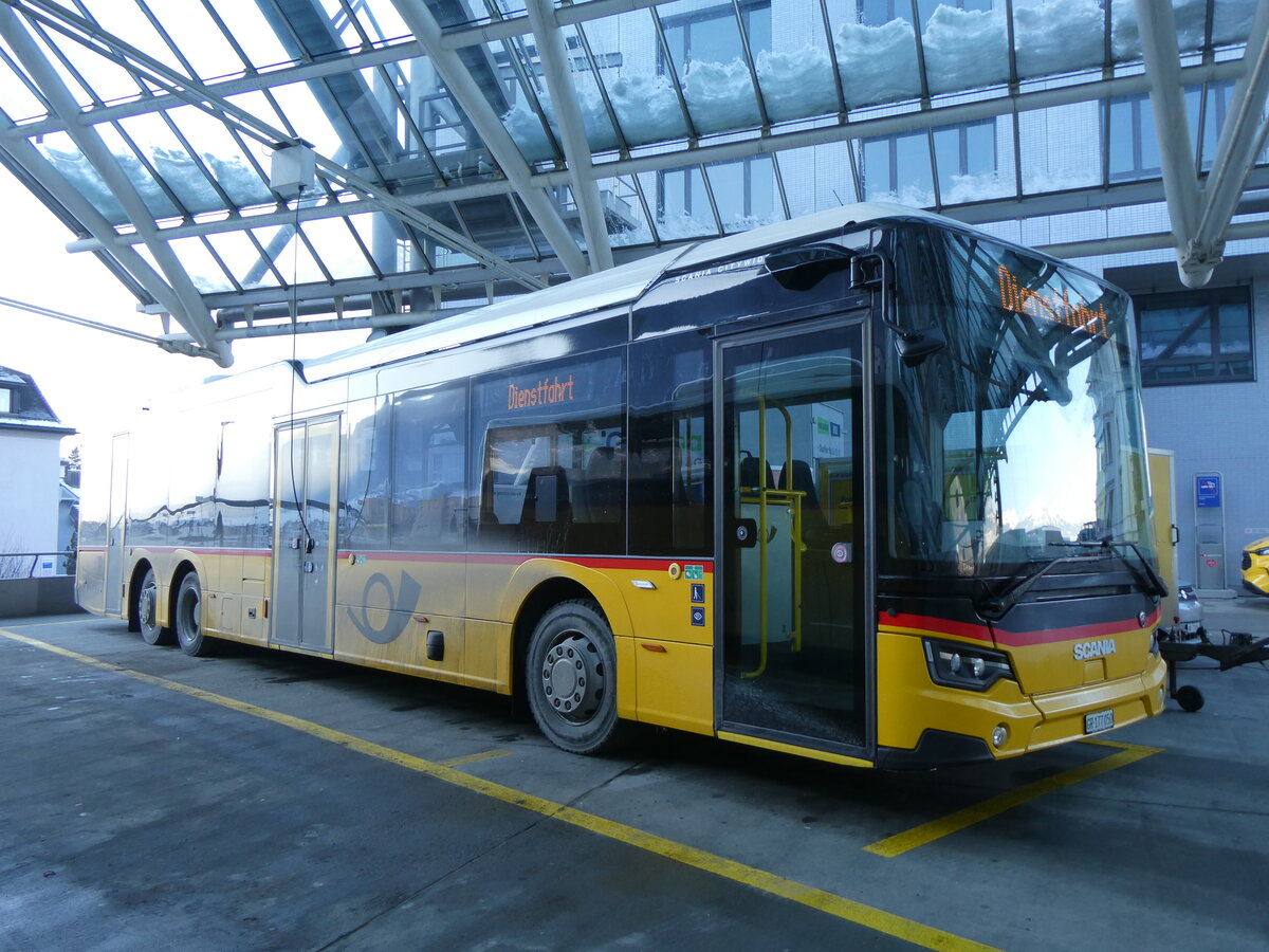 (270'295) - PostAuto Graub�nden - GR 177'050/PID 12'108 - Scania am 27. Dezember 2024 in Chur, Postautostation