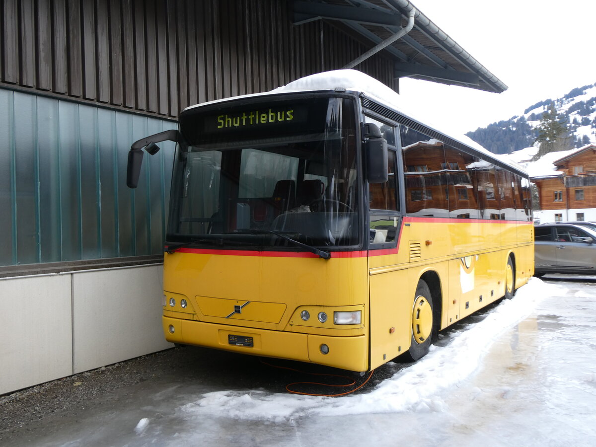 (270'710) - K�bli, Gstaad - PID 1862 - Volvo (ex Nr. 0) am 6. Januar 2025 in Gstaad, Garage