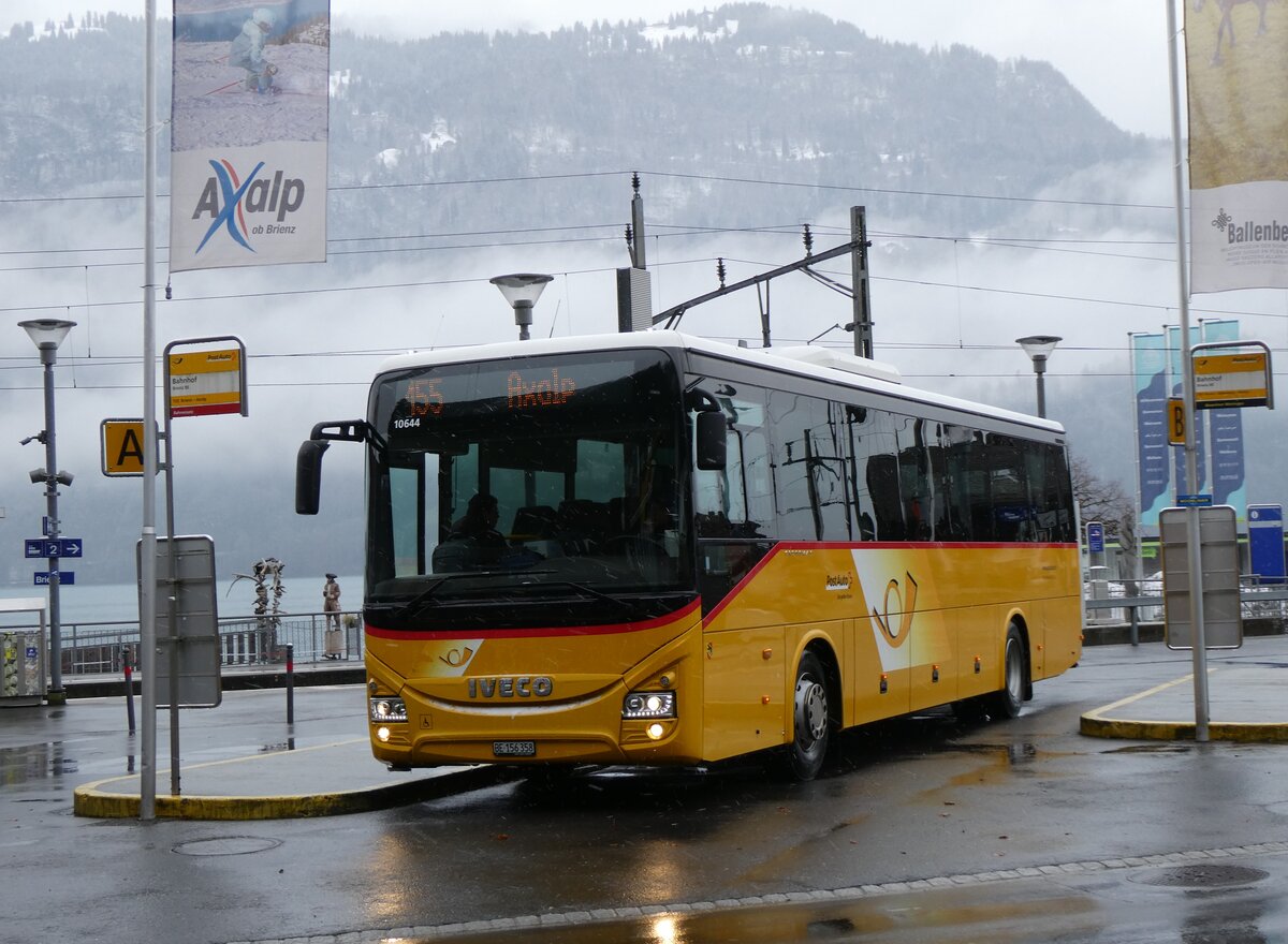 (270'801) - Fl�ck, Brienz - Nr. 9/BE 156'358/PID 10'644 - Iveco am 10. Januar 2025 beim Bahnhof Brienz