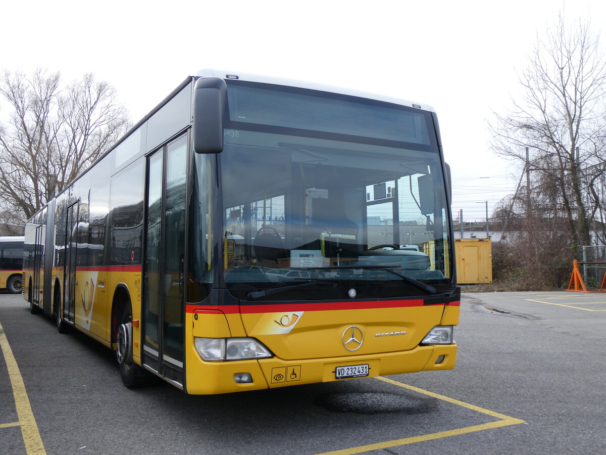 (271'575) - CarPostal Ouest - VD 232'431/PID 5498 - Mercedes am 1. Februar 2025 in Yverdon, Garage