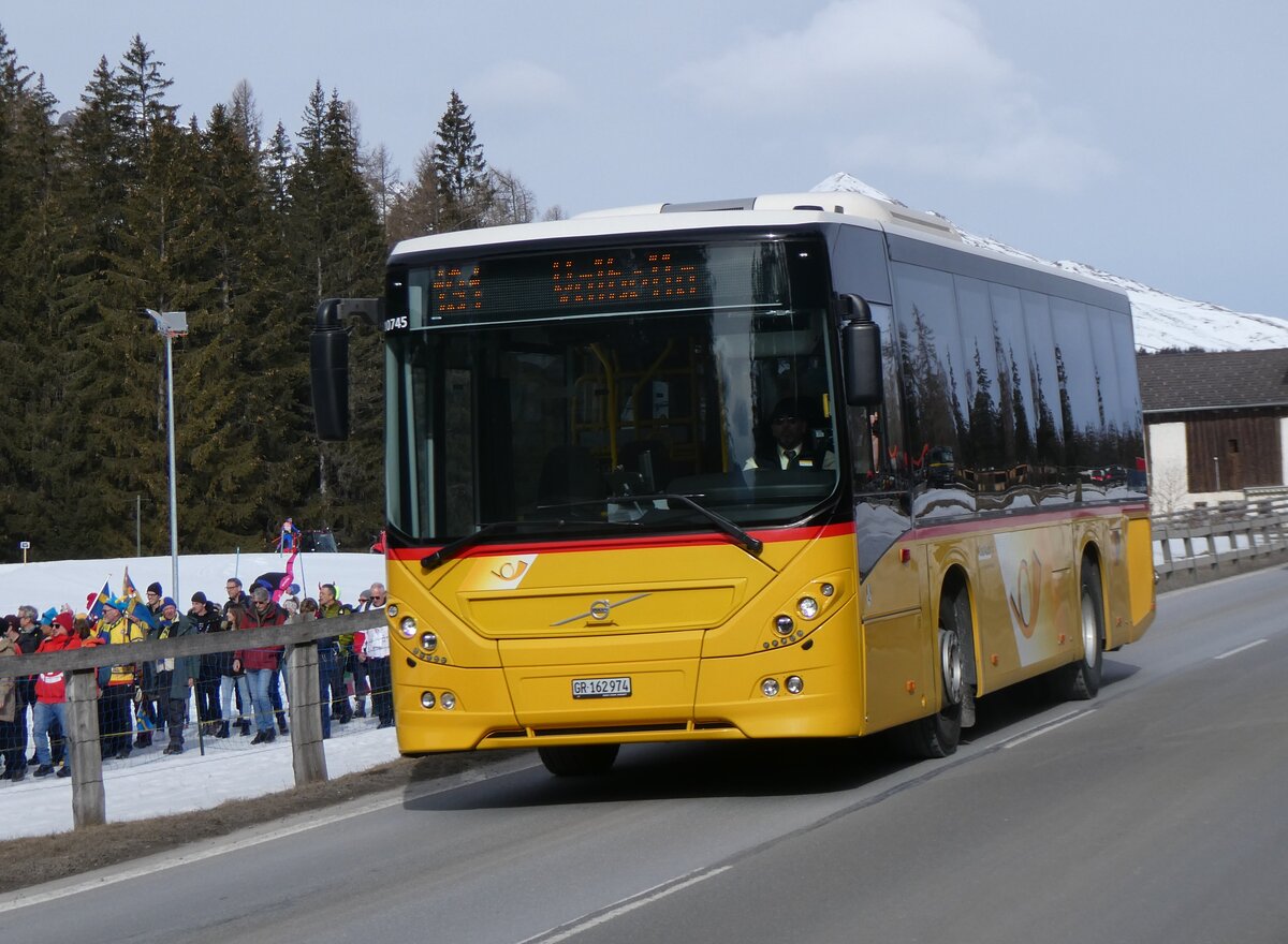 (272'341) - PostAuto Graub�nden - GR 162'974/PID 10'745 - Volvo am 22. Februar 2025 in Lantsch/Lenz, Biathlon-WM