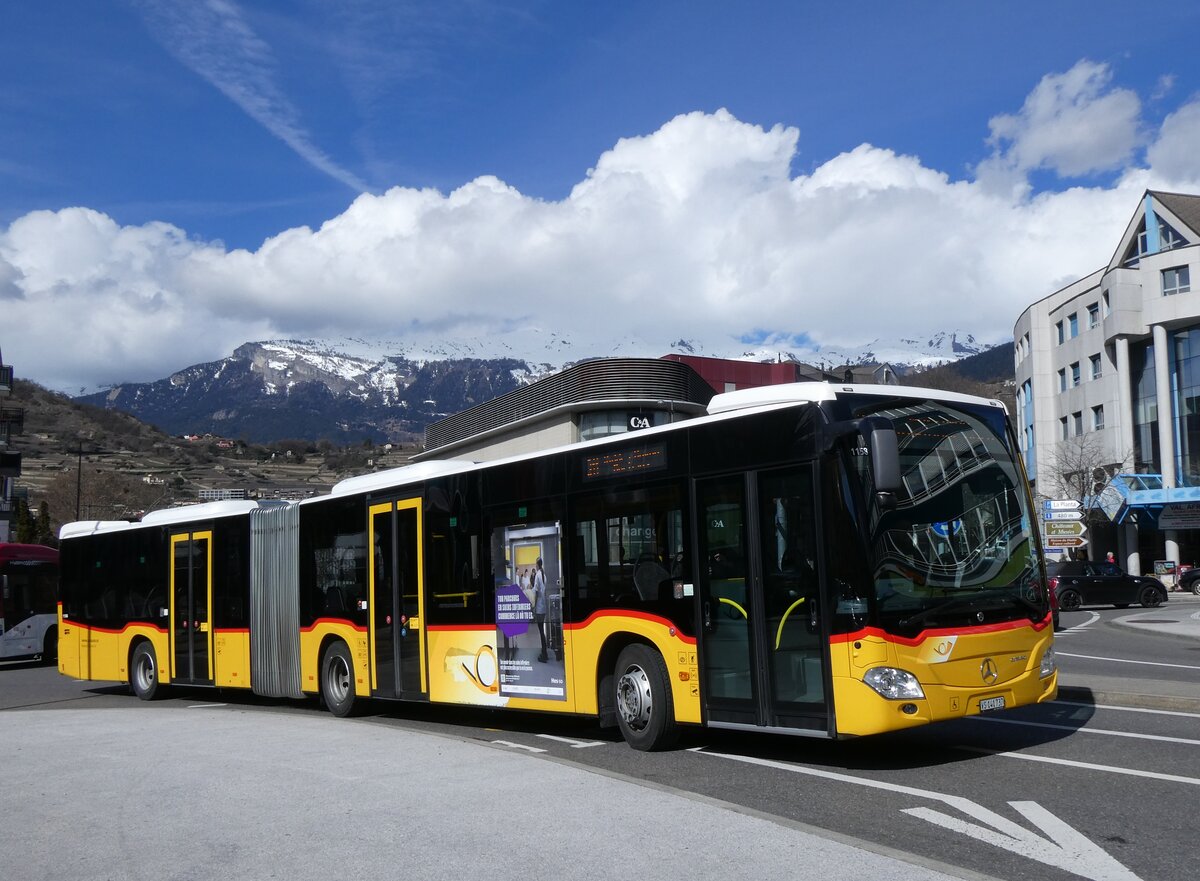 (272'781) - Buchard, Leytron - VS 141'737/PID 11'586 - Mercedes am 11. Mrz 2025 beim Bahnhof Sion