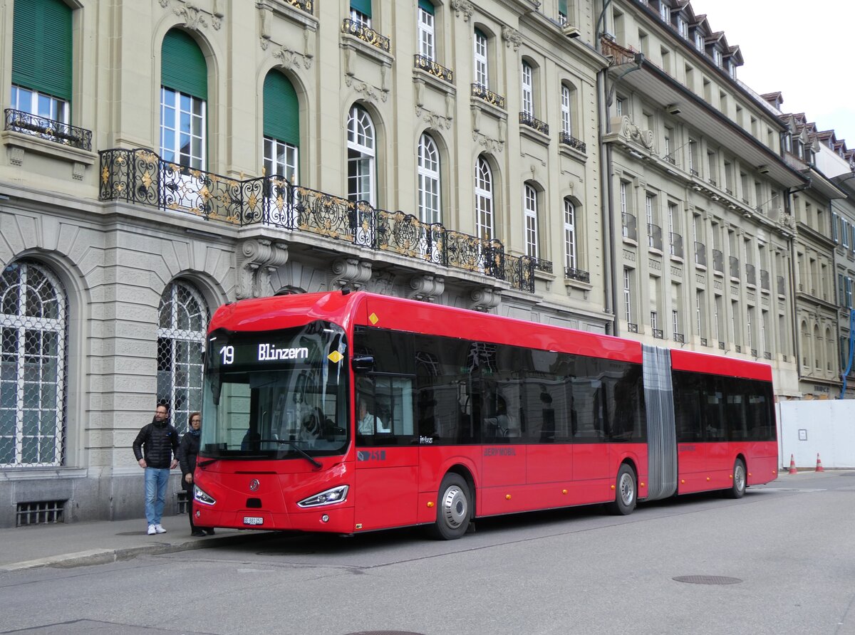 (272'843) - Bernmobil, Bern - Nr. 251/BE 881'251 - eIrizar am 13. Mrz 2025 in Bern, Bundesplatz