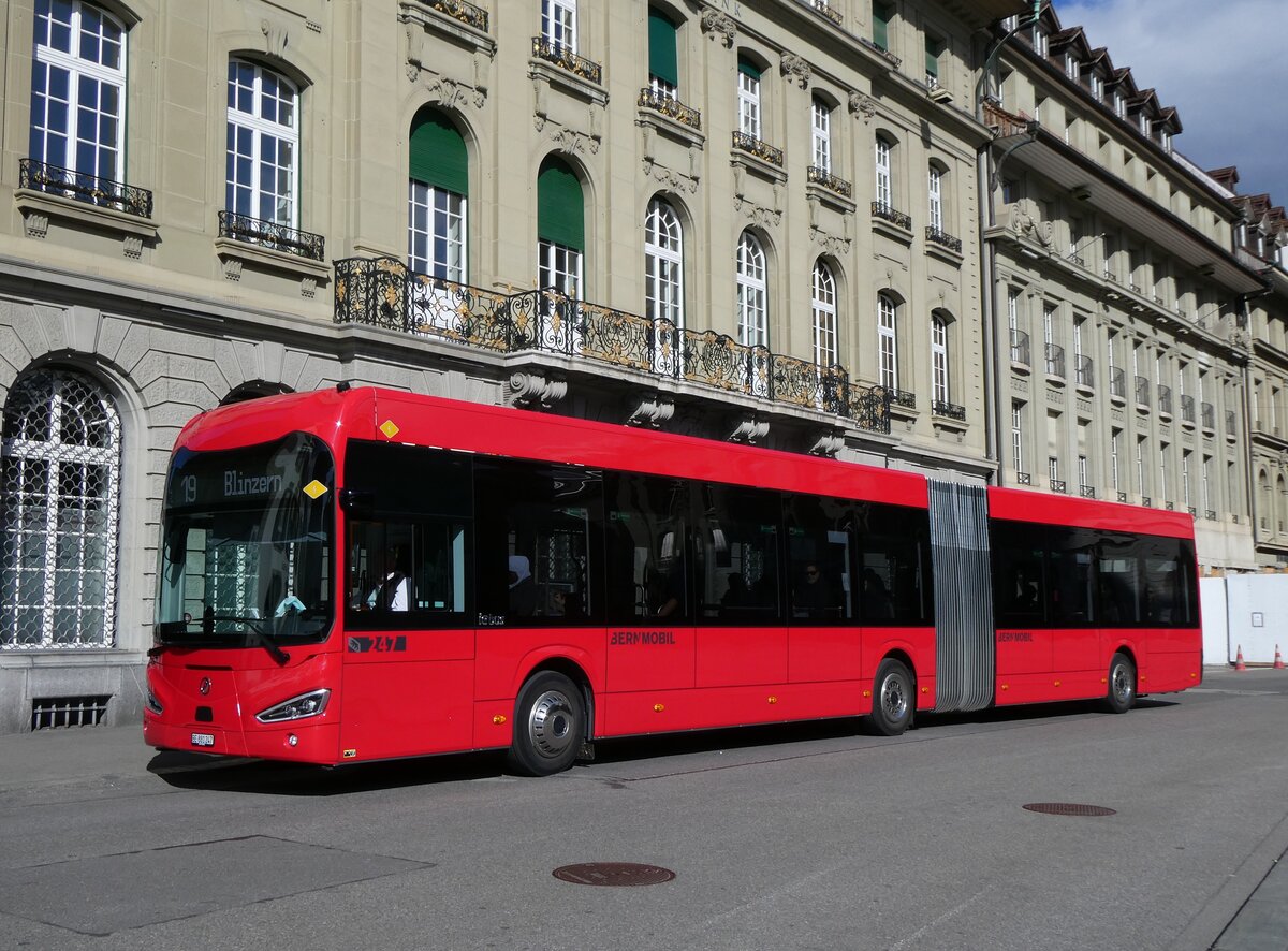 (272'855) - Bernmobil, Bern - Nr. 247/BE 881'247 - eIrizar am 13. Mrz 2025 in Bern, Bundesplatz