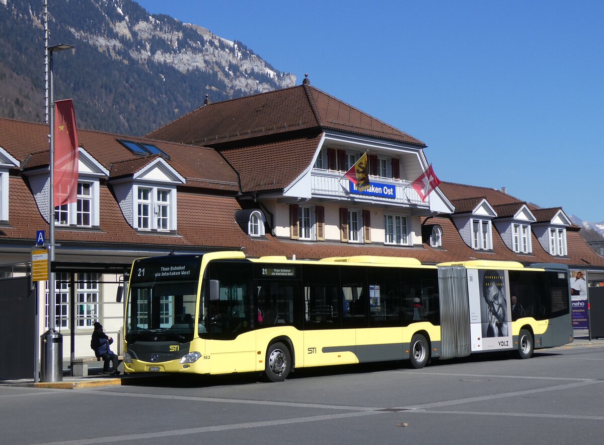 (273'069) - STI Thun - Nr. 163/BE 752'163 - Mercedes am 18. Mrz 2025 beim Bahnhof Interlaken Ost