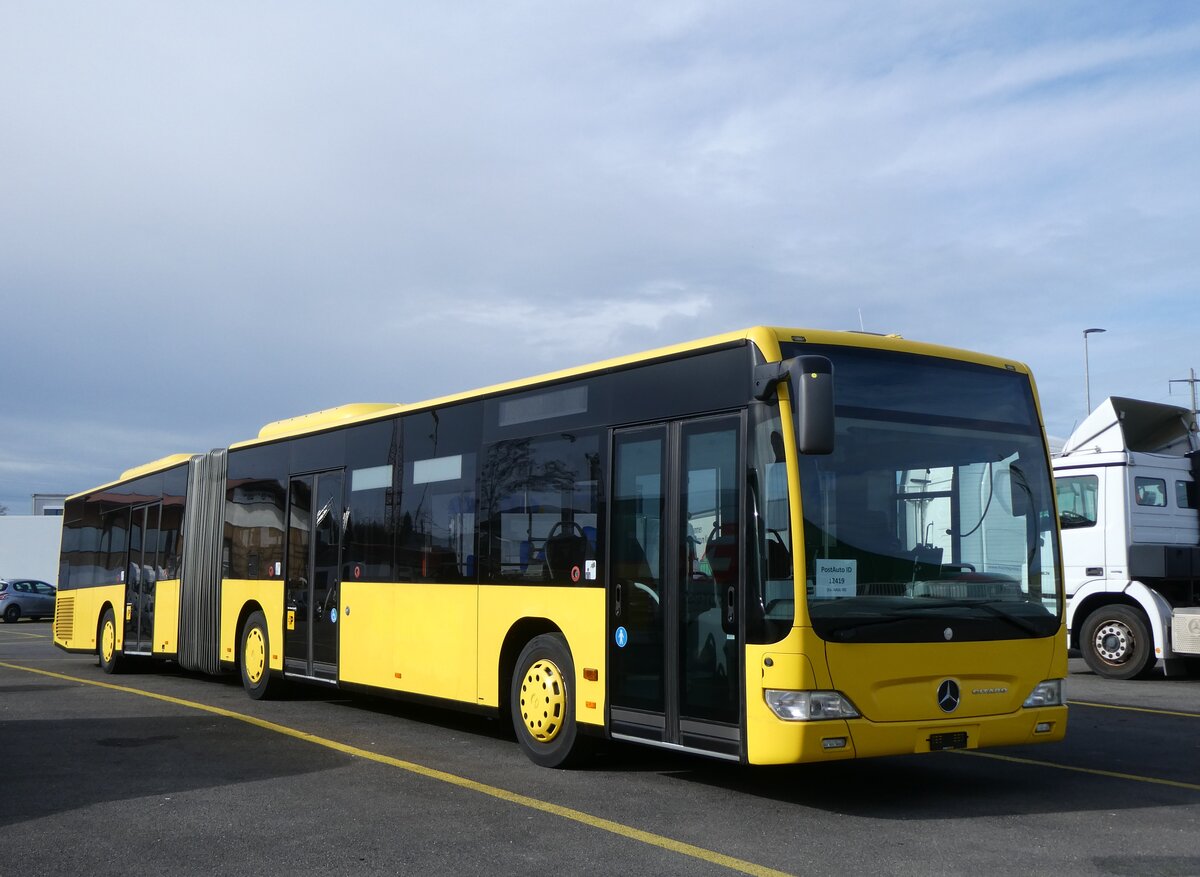 (273'121) - PostAuto Nordschweiz - PID 12'419 - Mercedes (ex AAGL Liestal Nr. 98) am 22. Mrz 2025 in Kerzers, Interbus