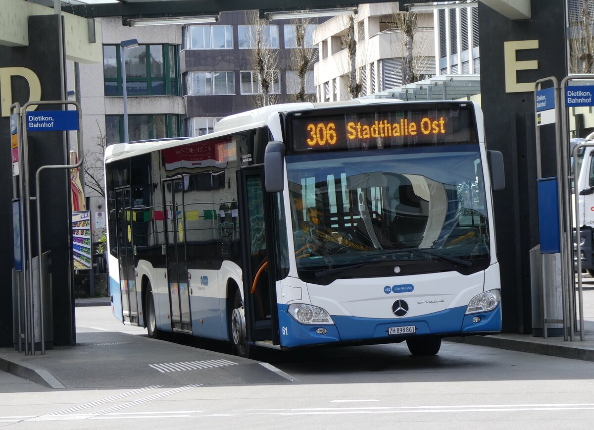 (273'146) - Limmat Bus, Dietikon - Nr. 61/ZH 898'861 - Mercedes am 24. Mrz 2025 beim Bahnhof Dietikon