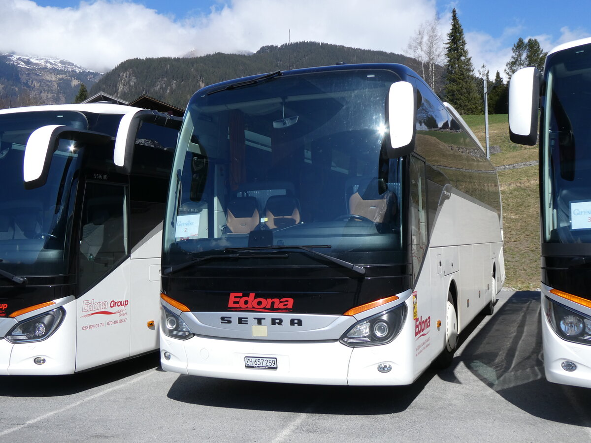 (273'297) - Edona, Schaffhausen - ZH 657'259 - Setra am 28. Mrz 2025 in Grindelwald, Grund